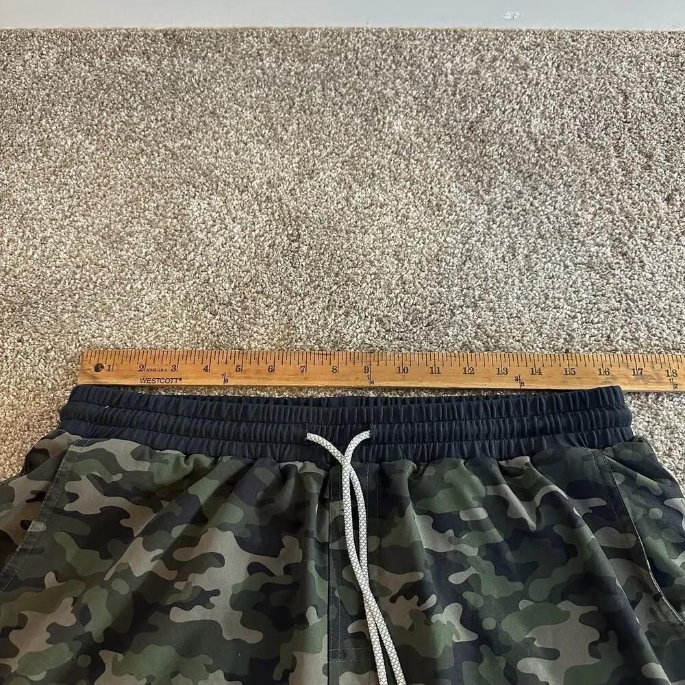 Camo bylt shorts
